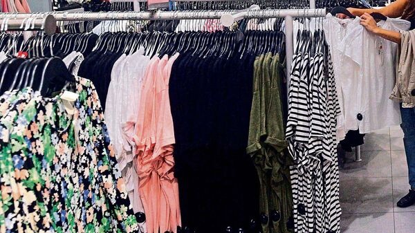 Almost 25-30% products sold in India spurious: Counterfeiting report